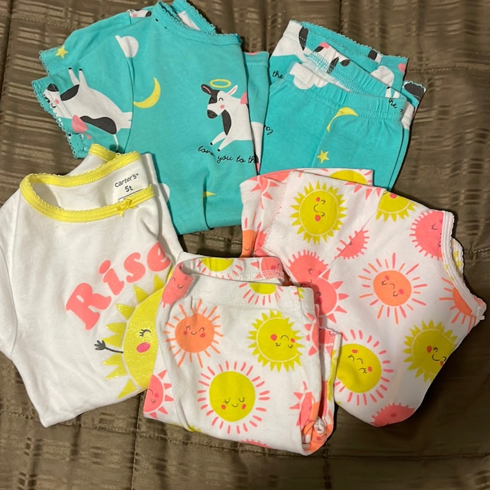 5T Sumer pjs.. excellent condition 3 tops & 2 shorts